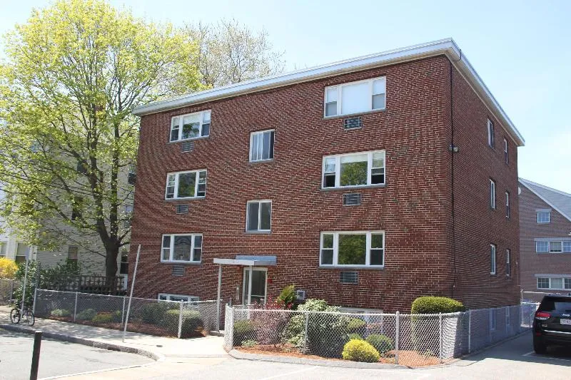 2 bed, 1 bath apartment for rent at 16 Westford St Unit 6, Allston — photo 13 of 17