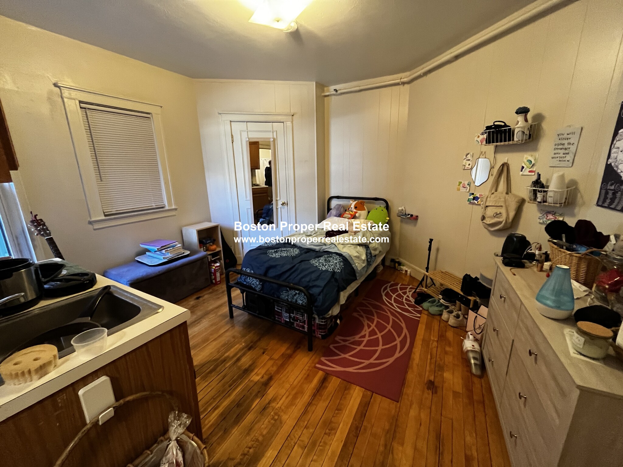 Studio bed, 1 bath apartment for rent at 16 Westland Ave Unit 102, Fenway — photo 2 of 17