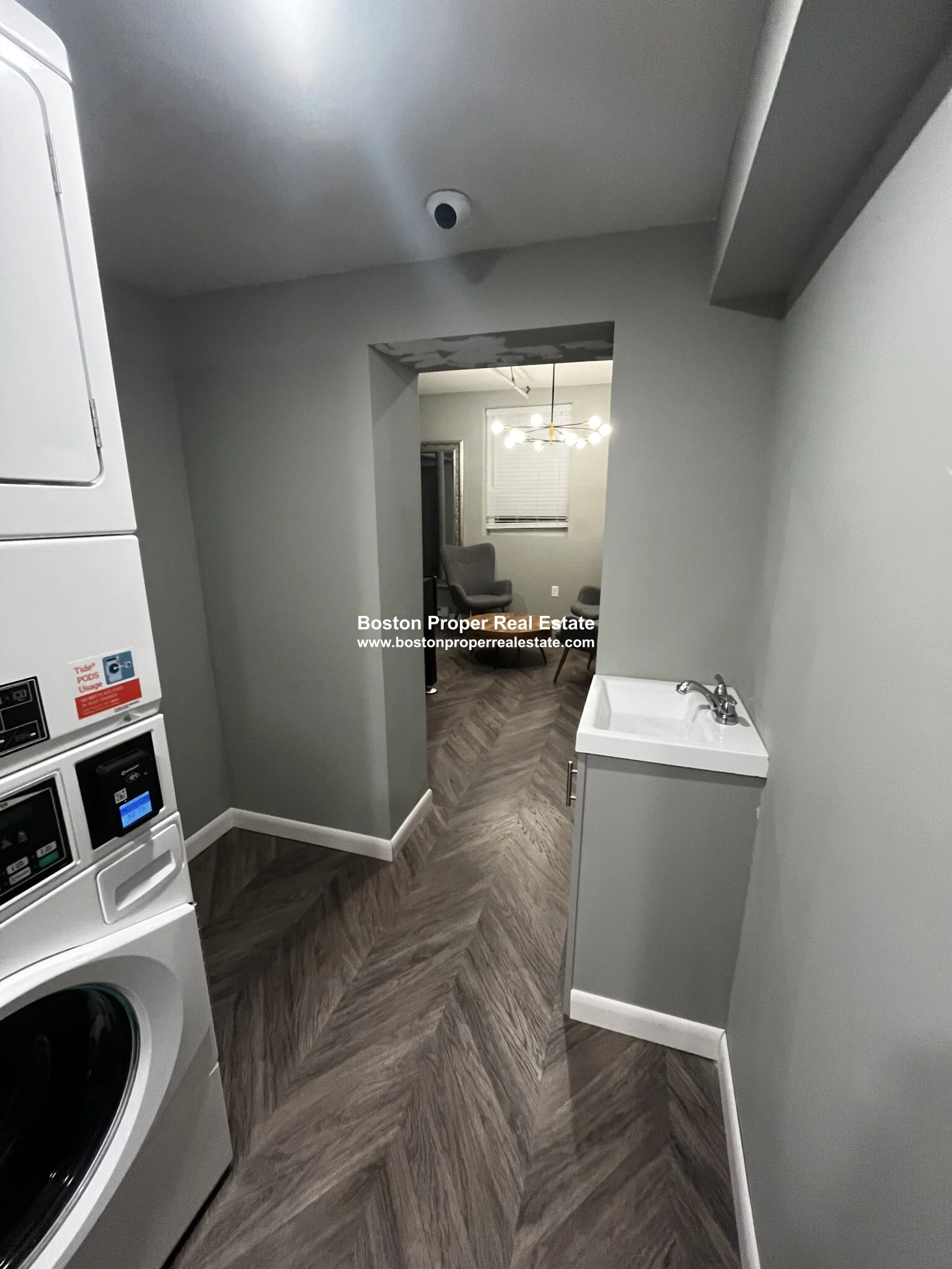 3 bed, 1 bath apartment for rent at 16 Westland Ave Unit 107, Fenway — photo 20 of 20
