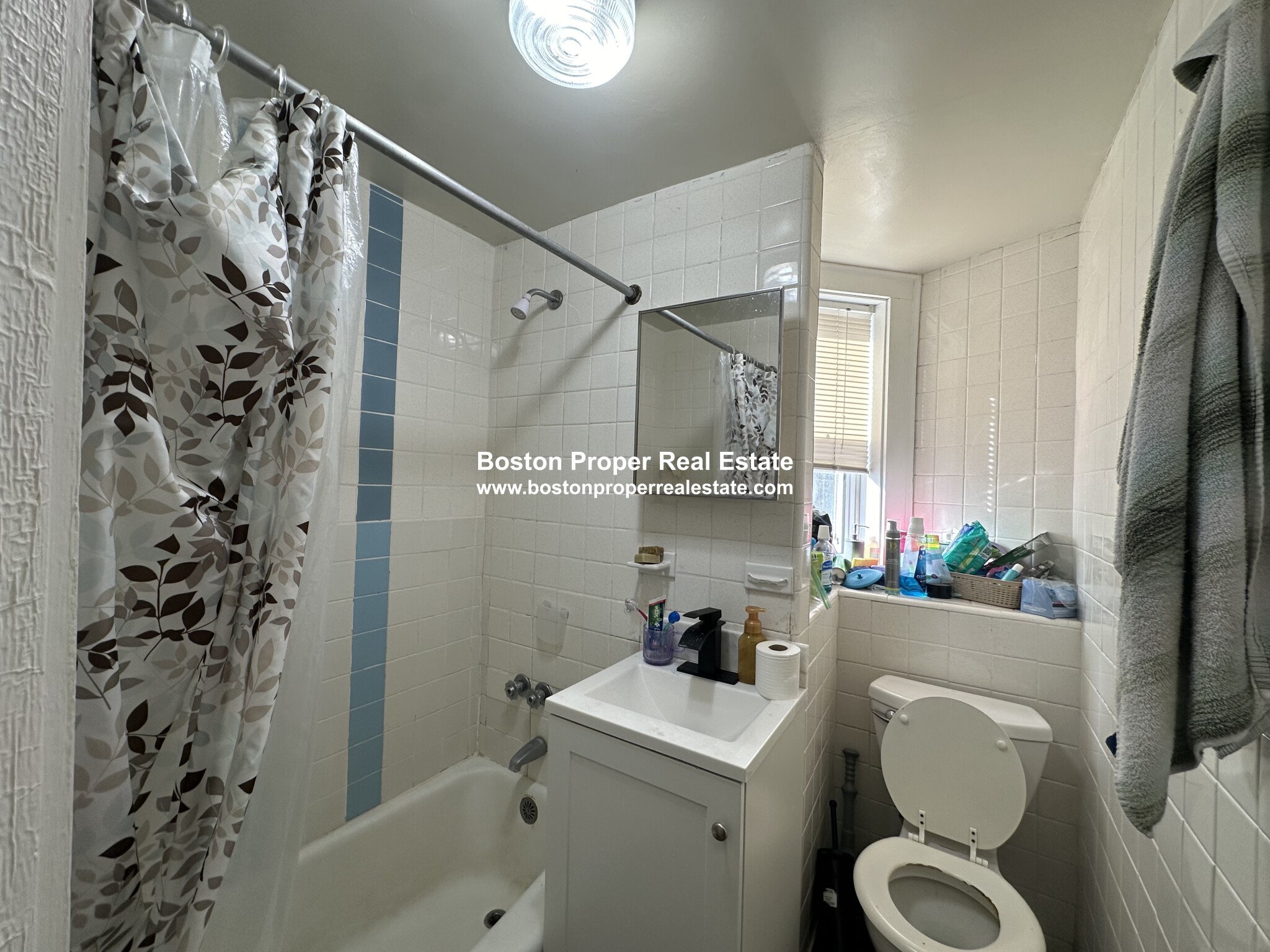 2 bed, 1 bath apartment for rent at 16 Westland Ave Unit 109, Fenway — photo 5 of 22