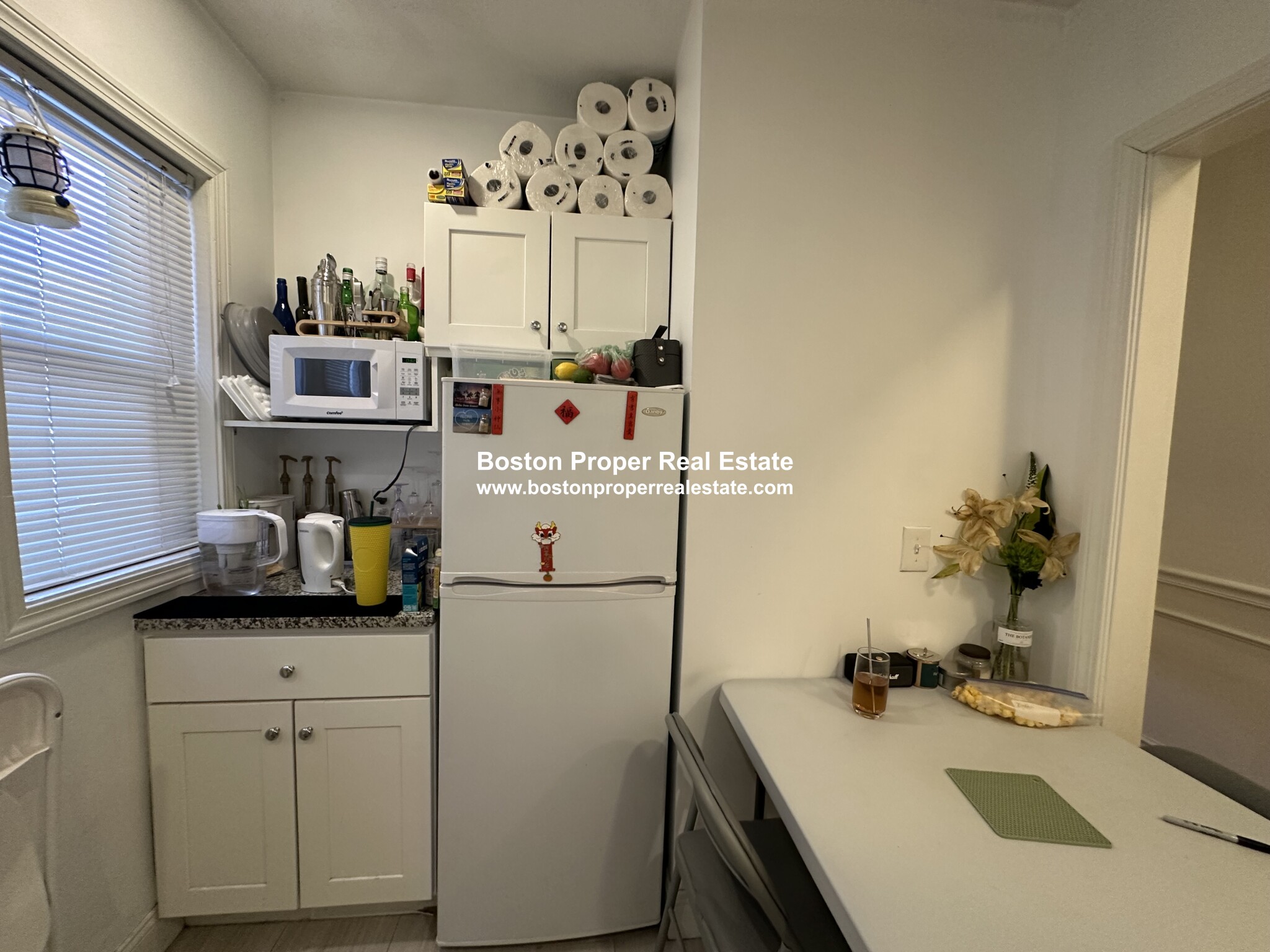 Studio bed, 1 bath apartment for rent at 16 Westland Ave Unit 203, Fenway — photo 4 of 23