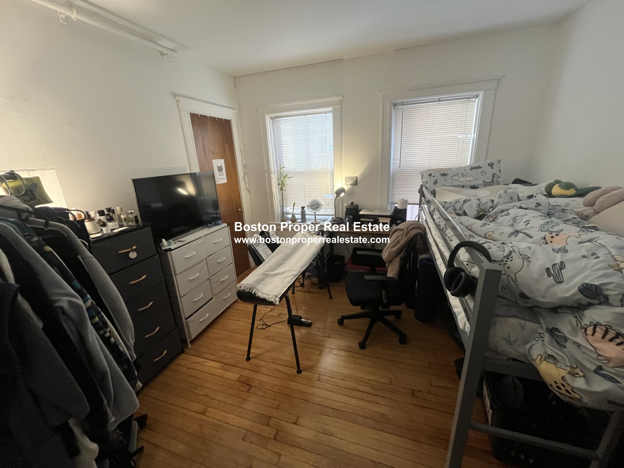 2 bed, 1 bath apartment for rent at 16 Westland Ave Unit 207, Fenway
