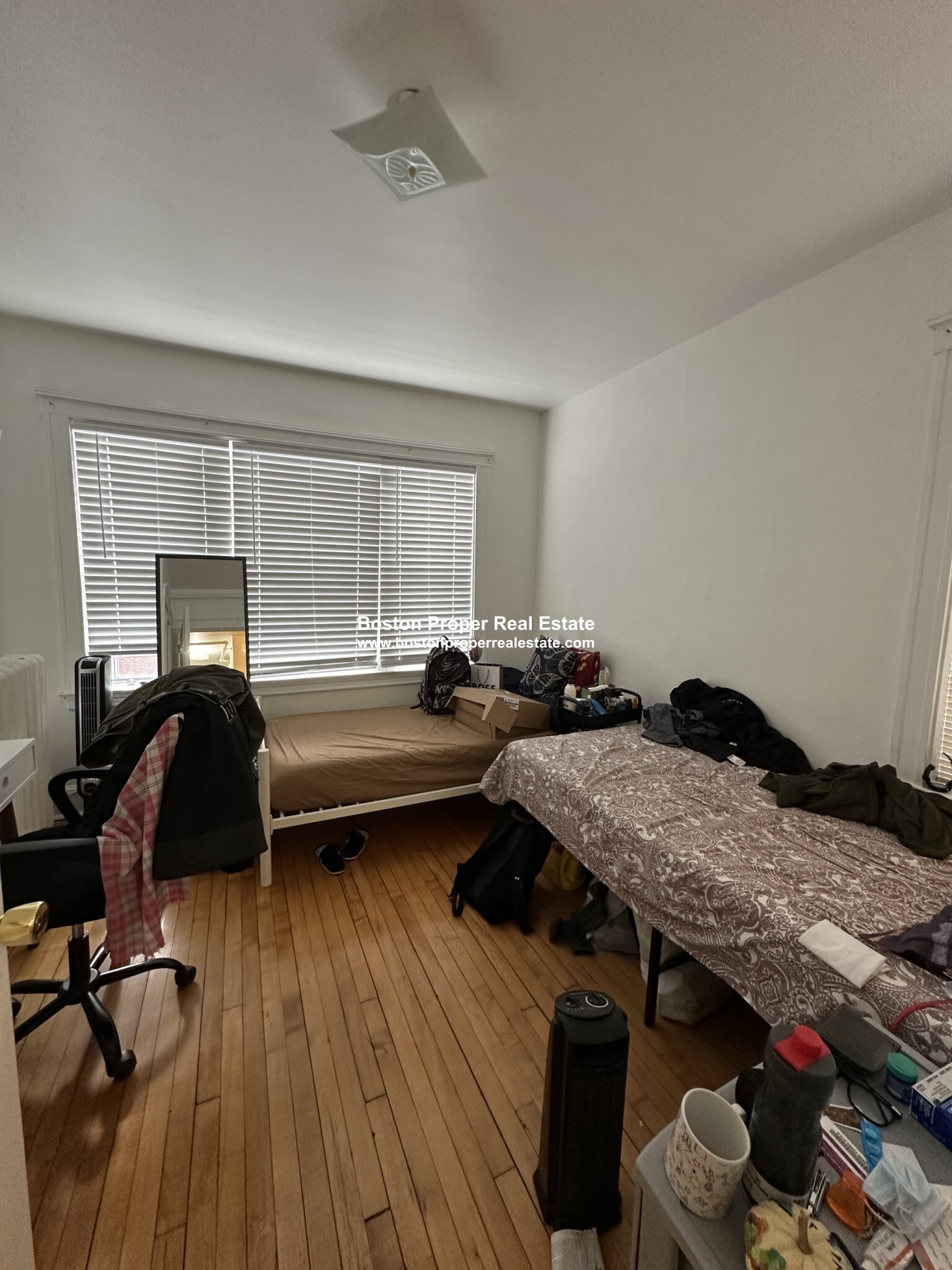 2 bed, 1 bath apartment for rent at 16 Westland Ave Unit 209a, Fenway