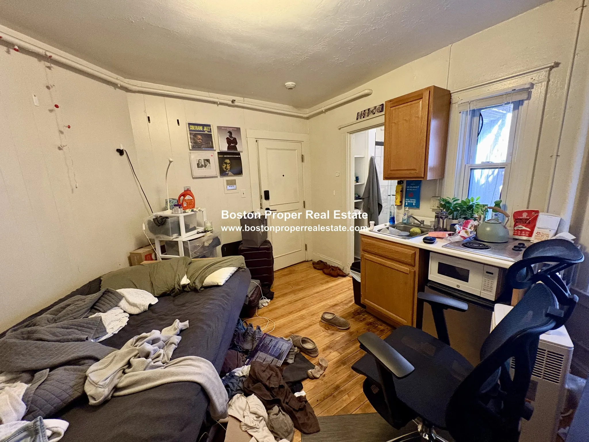Studio bed, 1 bath apartment for rent at 16 Westland Ave Unit 302, Fenway — photo 5 of 18