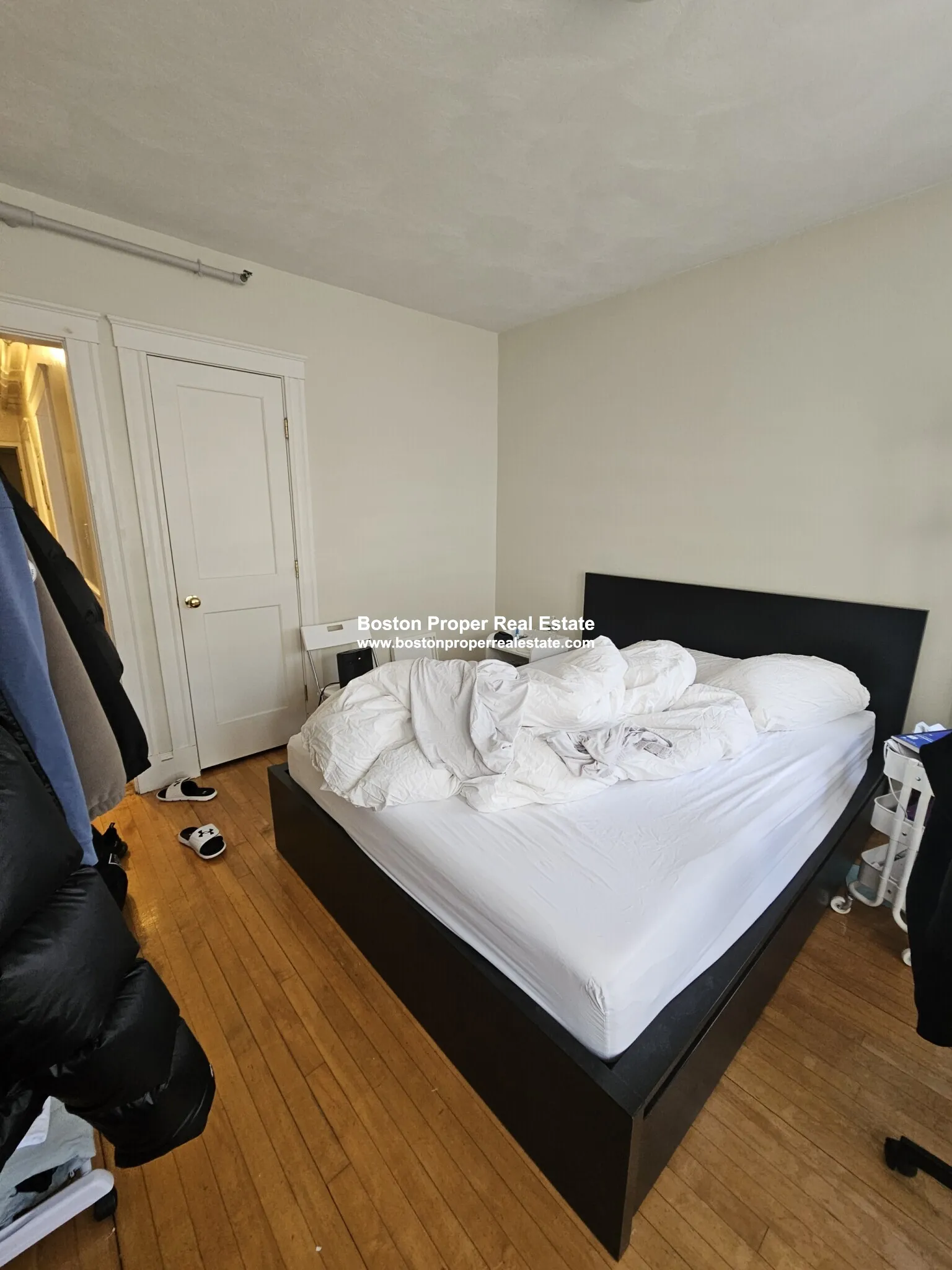 Studio bed, 1 bath apartment for rent at 16 Westland Ave Unit 303, Fenway — photo 6 of 21