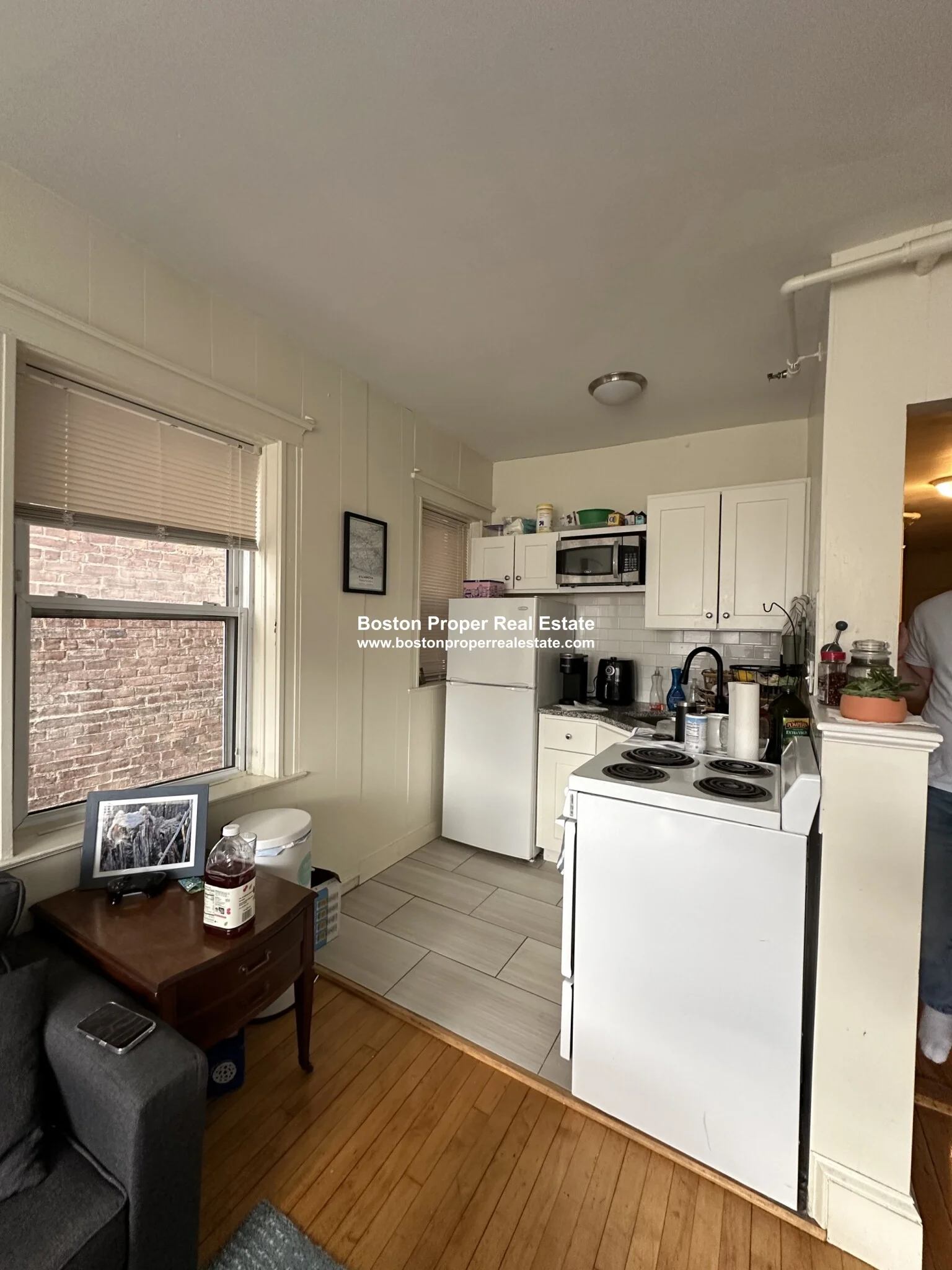3 bed, 1 bath apartment for rent at 16 Westland Ave Unit 308, Fenway — photo 15 of 16
