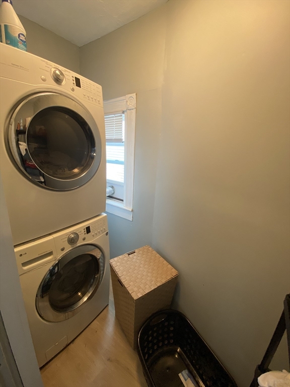 3 bed, 1 bath apartment for rent at 16 White St Pl Unit 1, Spring Hill — photo 10 of 11
