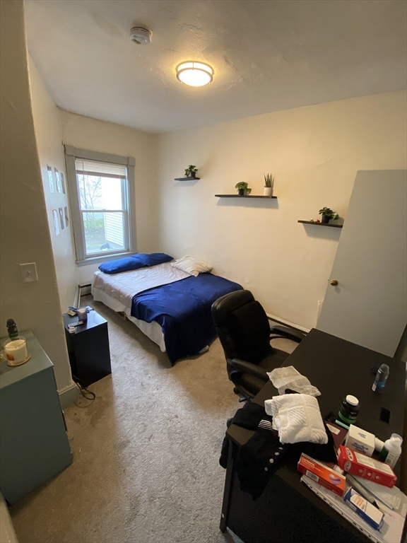 3 bed, 1 bath apartment for rent at 16 White St Pl Unit 1, Spring Hill — photo 7 of 11