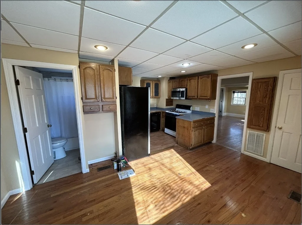 3 bed, 2 bath apartment for rent at 16 Whittier Rd, Natick — photo 7 of 15