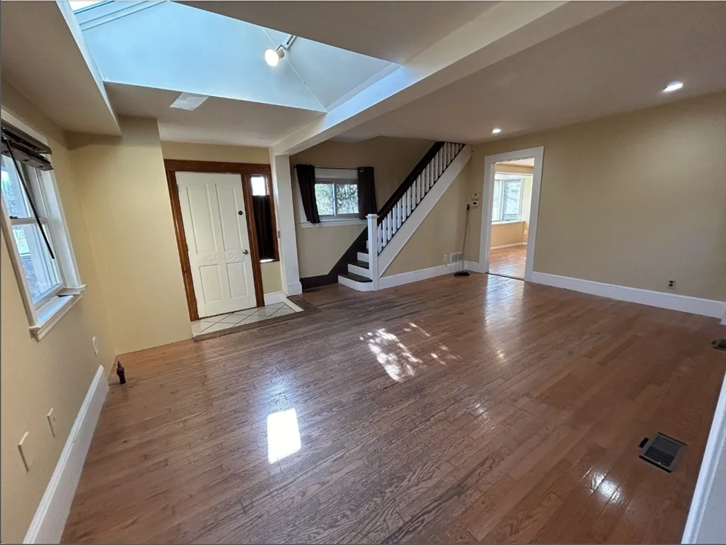 3 bed, 2 bath apartment for rent at 16 Whittier Rd, Natick — photo 3 of 15