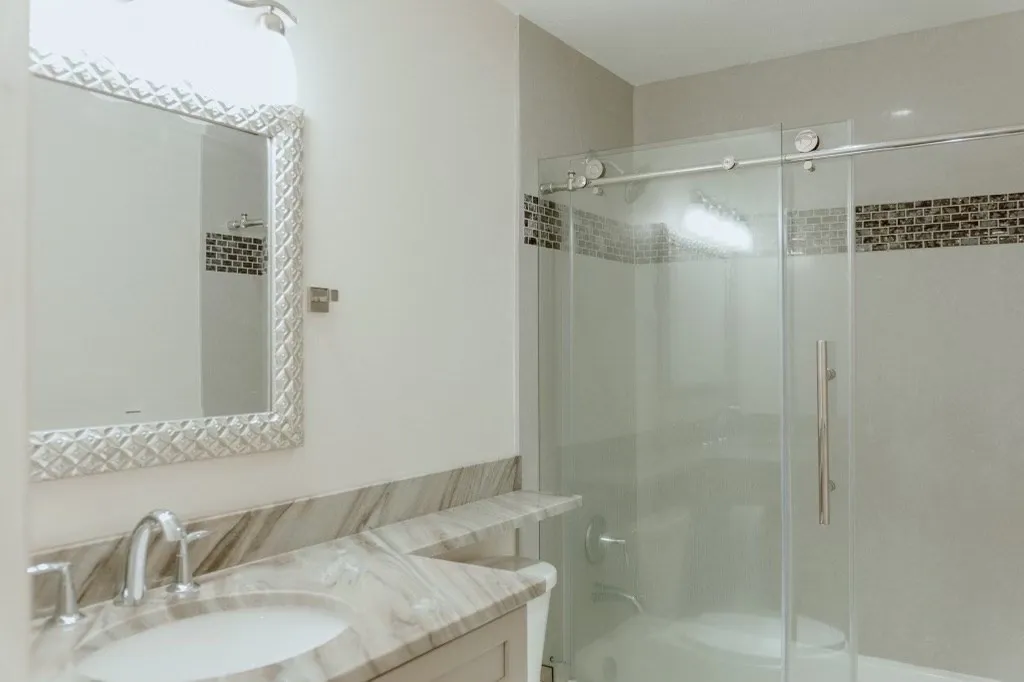 2 bed, 1 bath apartment for rent at 16 Williamsburg Ct Unit 23, Shrewsbury — photo 8 of 11