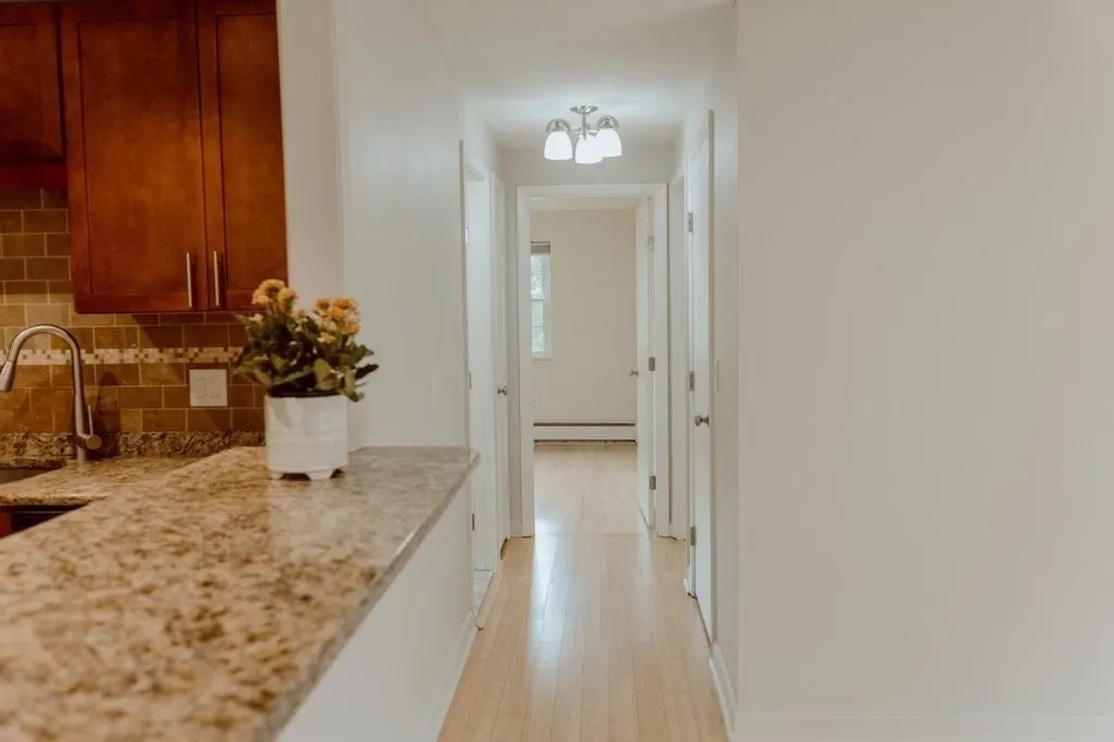 2 bed, 1 bath apartment for rent at 16 Williamsburg Ct Unit 23, Shrewsbury — photo 2 of 11