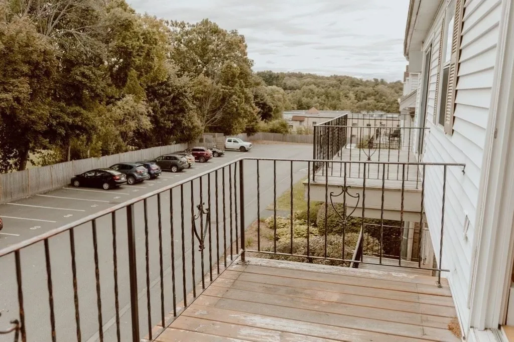 2 bed, 1 bath apartment for rent at 16 Williamsburg Ct Unit 23, Shrewsbury — photo 7 of 11