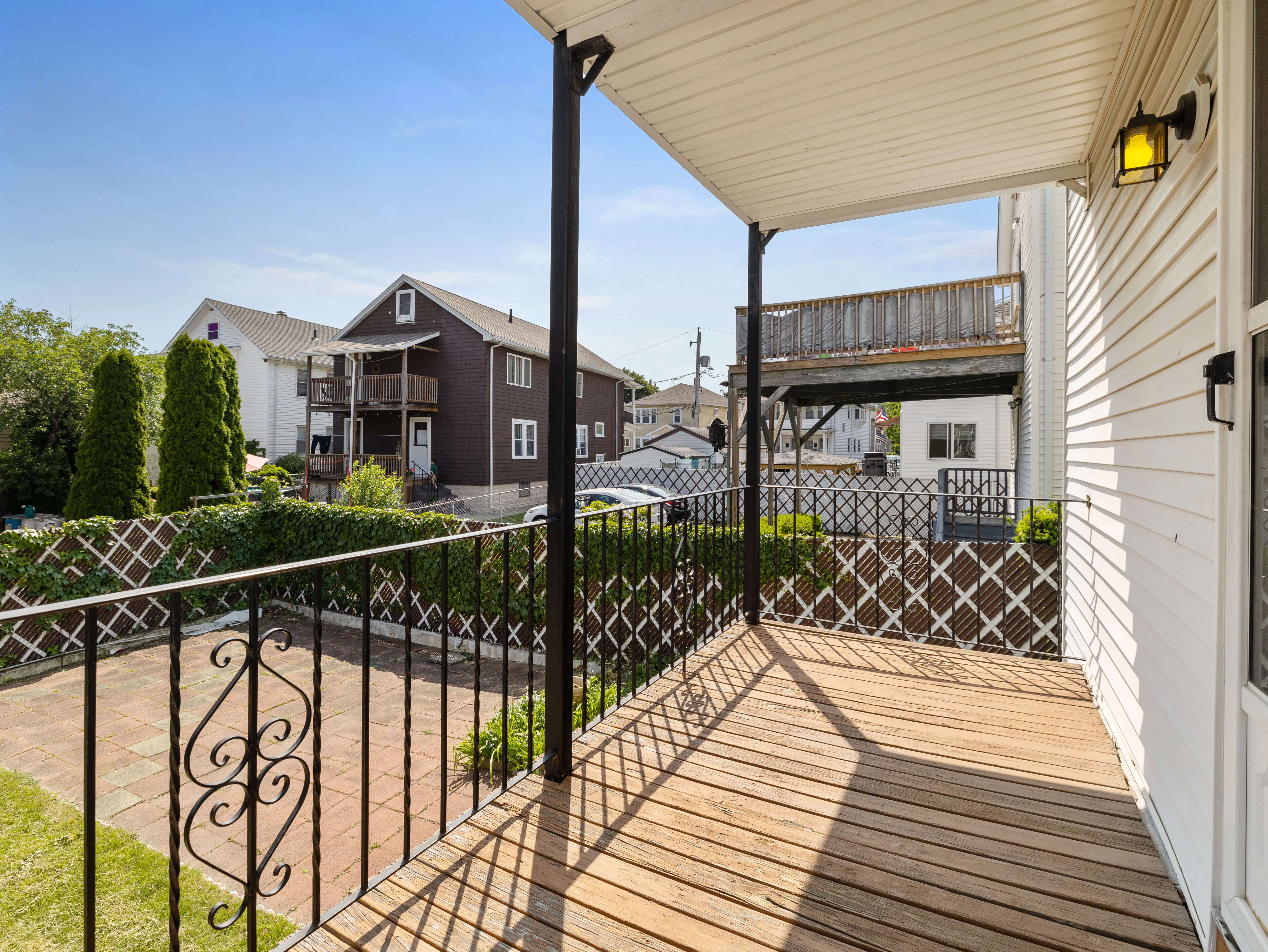 4 bed, 1 bath apartment for rent at 16 Windsor Rd Unit 1A, South Medford — photo 9 of 10