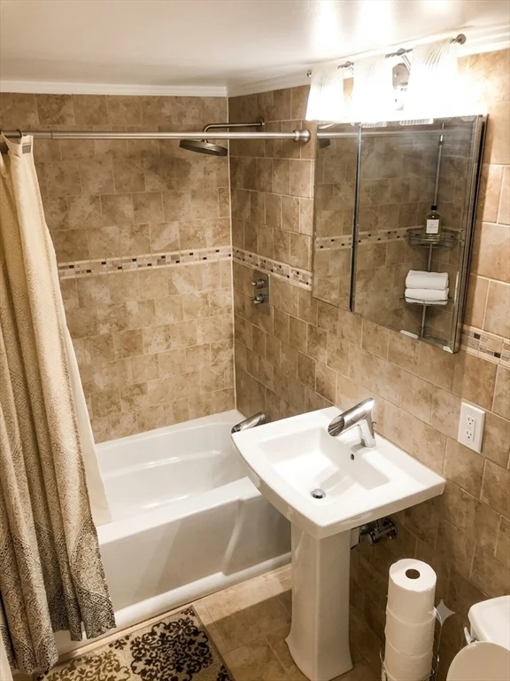 2 bed, 2 bath apartment for rent at 16 Winter St Unit 14C, Waltham — photo 13 of 22