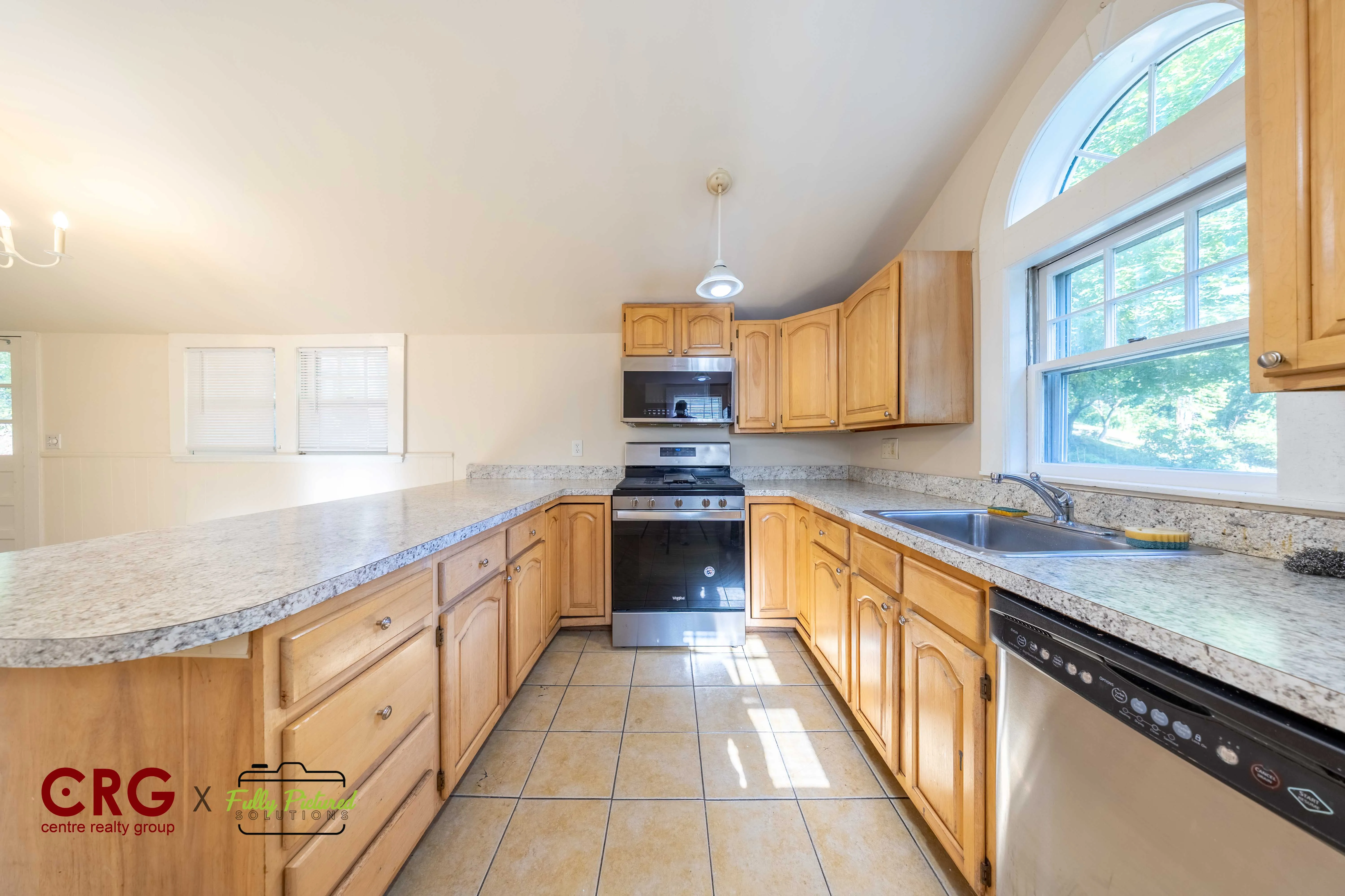 2 bed, 1 bath apartment for rent at 16 Winter St Unit 16, Newton Upper Falls — photo 2 of 17