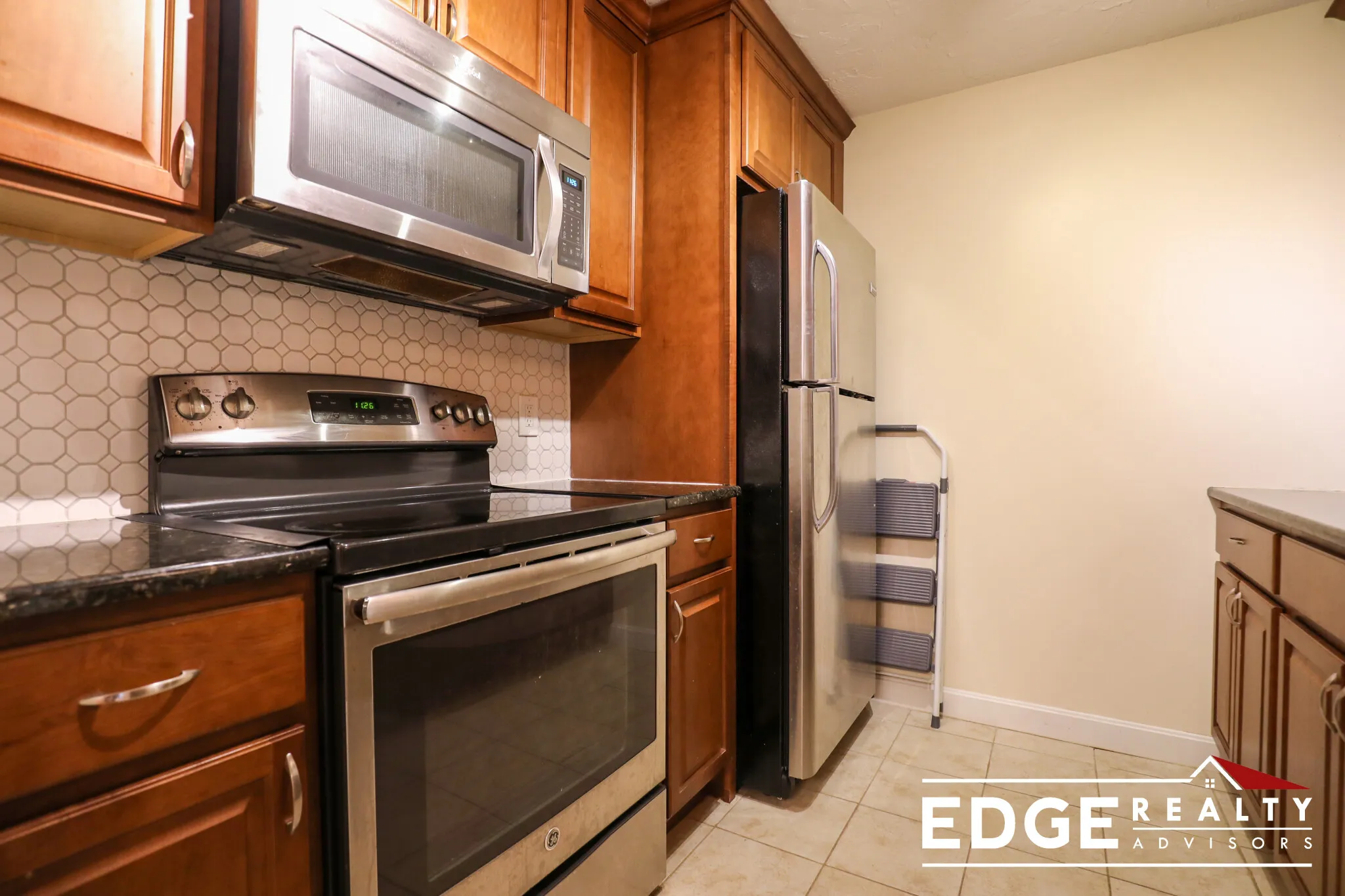 2 bed, 2 bath apartment for rent at 16 Winter St Unit 3, Piety Corner Historic District — photo 2 of 10