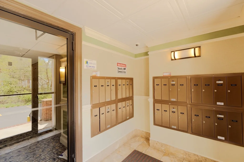 2 bed, 2 bath apartment for rent at 16 Winter St Unit 42C, Waltham — photo 4 of 31