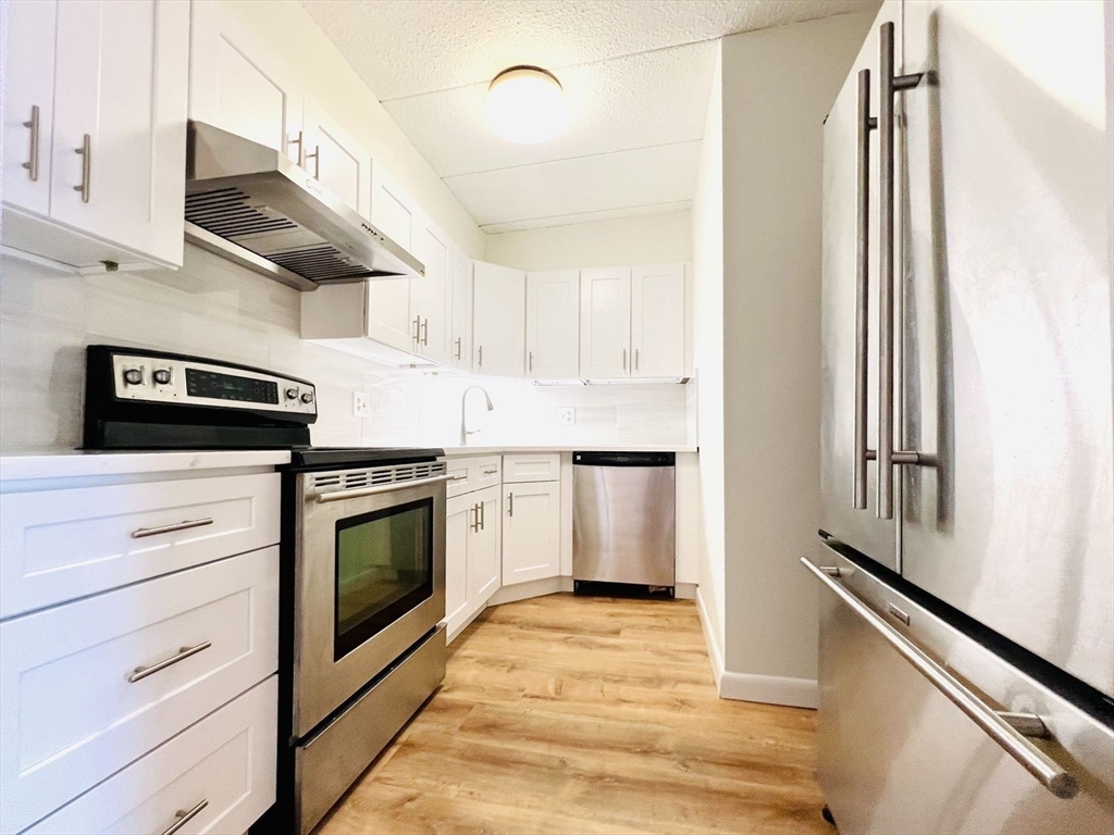 2 bed, 2 bath apartment for rent at 16 Winter St Unit 46A, Waltham — photo 4 of 22