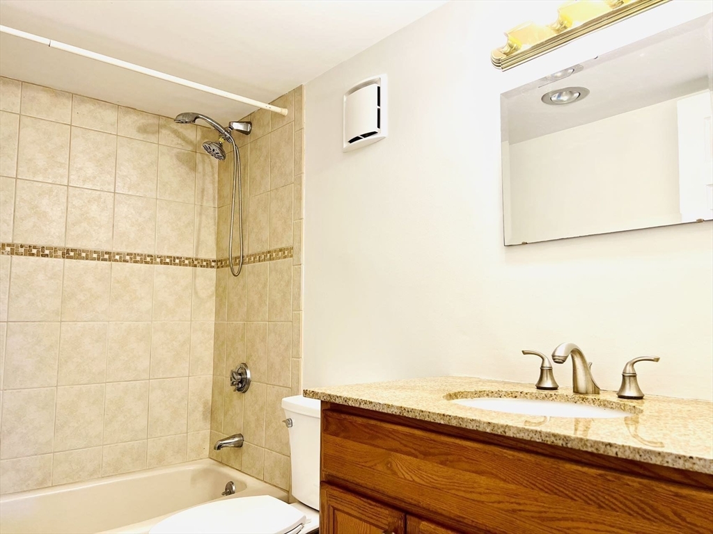 2 bed, 2 bath apartment for rent at 16 Winter St Unit 46A, Waltham — photo 17 of 22