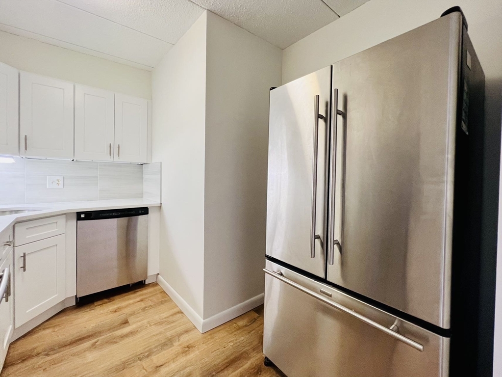 2 bed, 2 bath apartment for rent at 16 Winter St Unit 46A, Waltham — photo 6 of 22