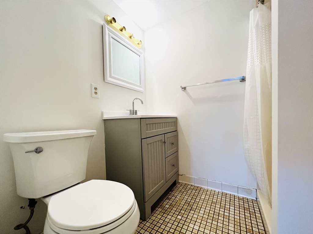 2 bed, 2 bath apartment for rent at 16 Winter St Unit 46A, Waltham — photo 12 of 22