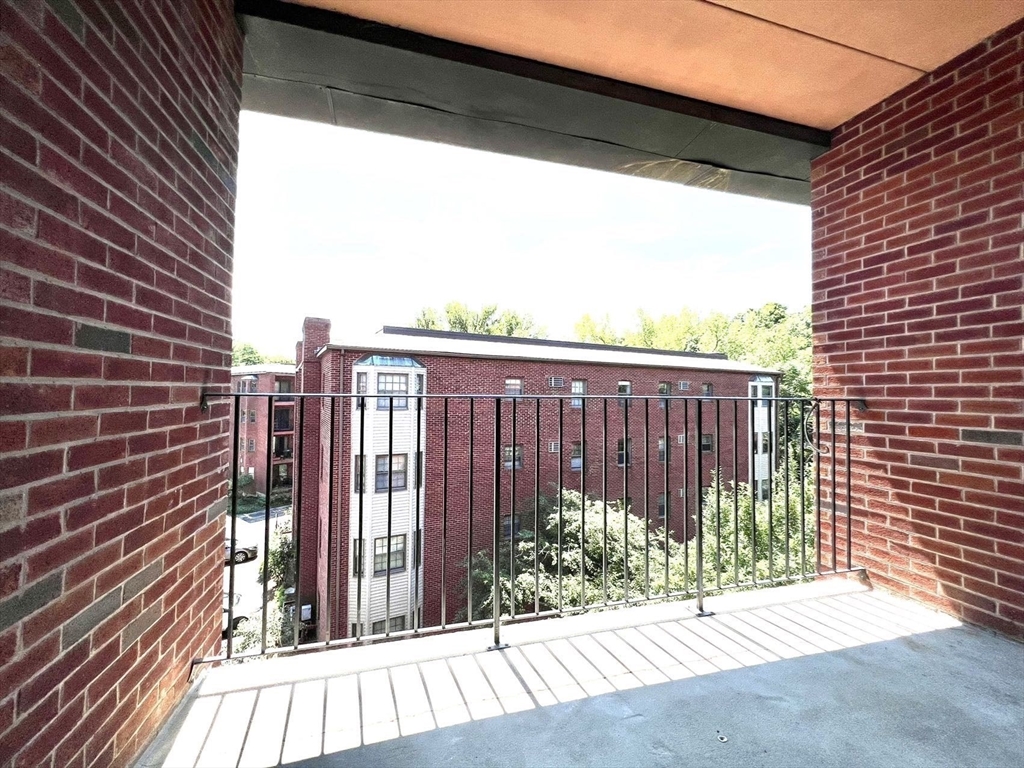 2 bed, 2 bath apartment for rent at 16 Winter St Unit 46A, Waltham — photo 22 of 22