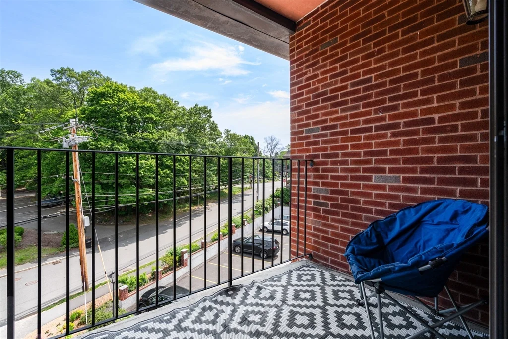 2 bed, 2 bath apartment for rent at 16 Winter St Unit 48A, Waltham — photo 14 of 15