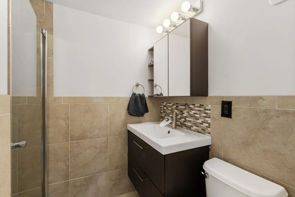 2 bed, 2 bath apartment for rent at 16 Winter St Unit 48A, Waltham — photo 13 of 15