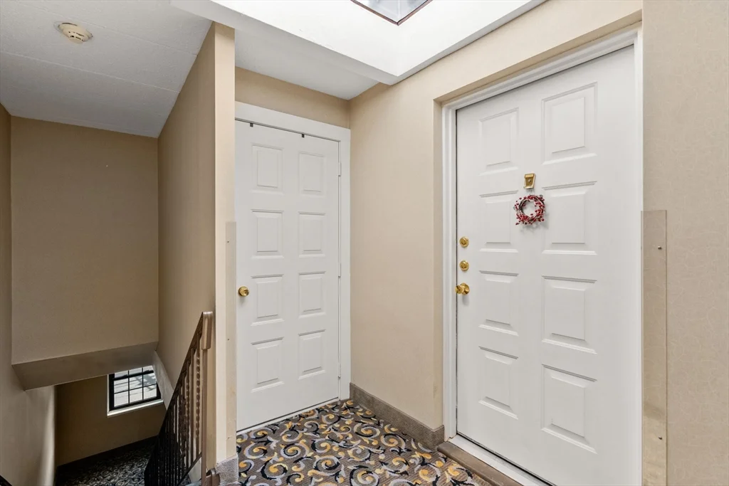 2 bed, 2 bath apartment for rent at 16 Winter St Unit 48A, Waltham — photo 2 of 15