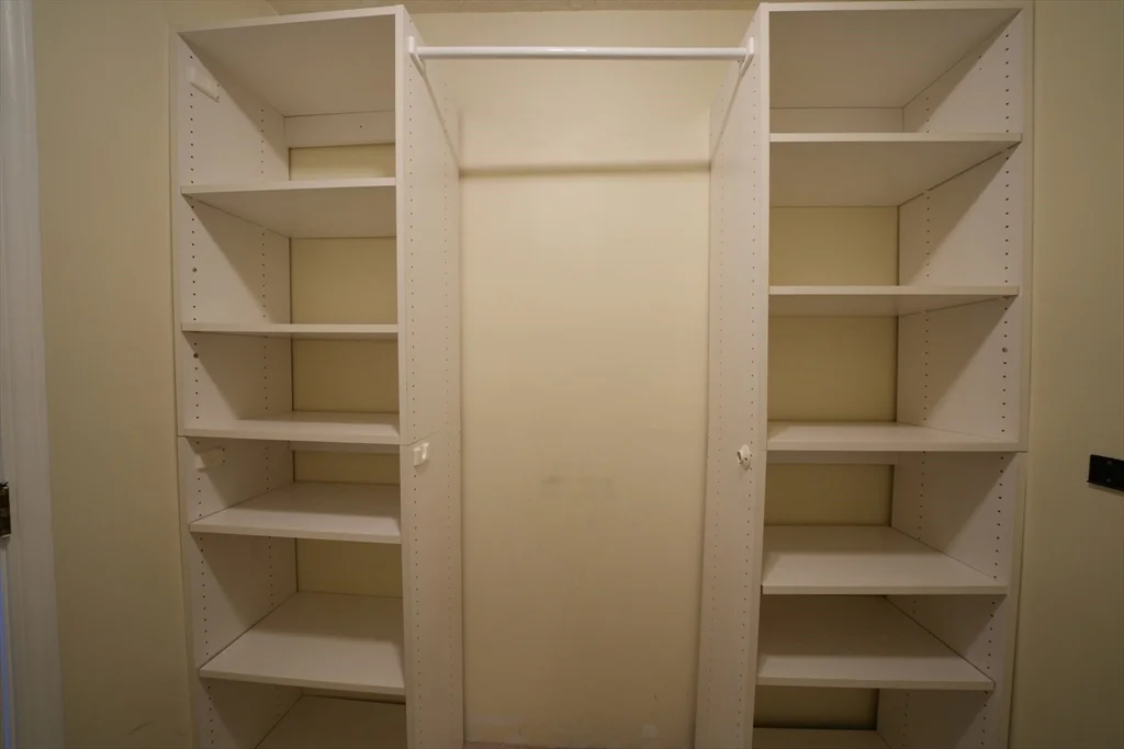 3 bed, 2 bath apartment for rent at 16 Winter Unit 41A, Waltham — photo 13 of 27