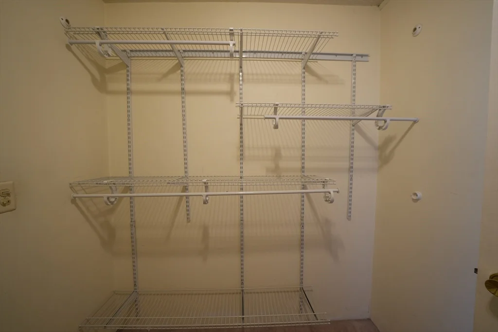 3 bed, 2 bath apartment for rent at 16 Winter Unit 41A, Waltham — photo 14 of 27