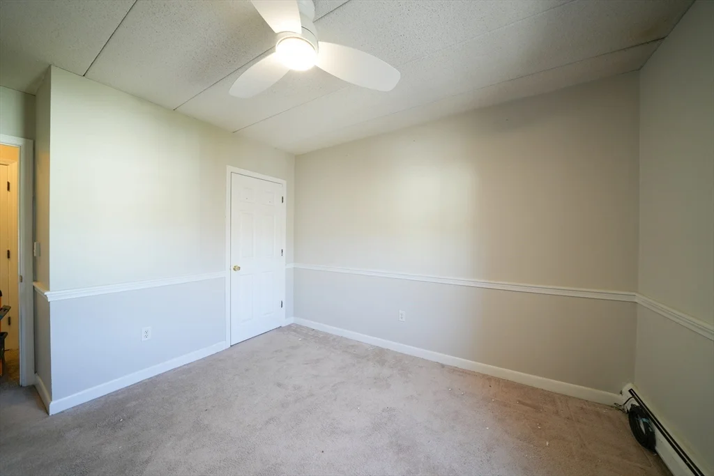 3 bed, 2 bath apartment for rent at 16 Winter Unit 41A, Waltham — photo 17 of 27