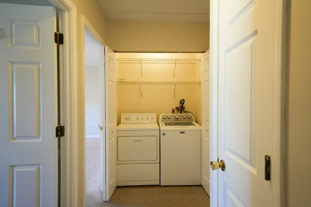 3 bed, 2 bath apartment for rent at 16 Winter Unit 41A, Waltham — photo 19 of 27