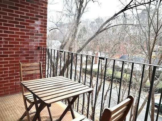 2 bed, 2 bath apartment for rent at 16 Winter Unit 43B, Piety Corner — photo 11 of 12
