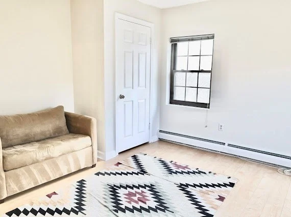 2 bed, 2 bath apartment for rent at 16 Winter Unit 43B, Piety Corner — photo 9 of 12
