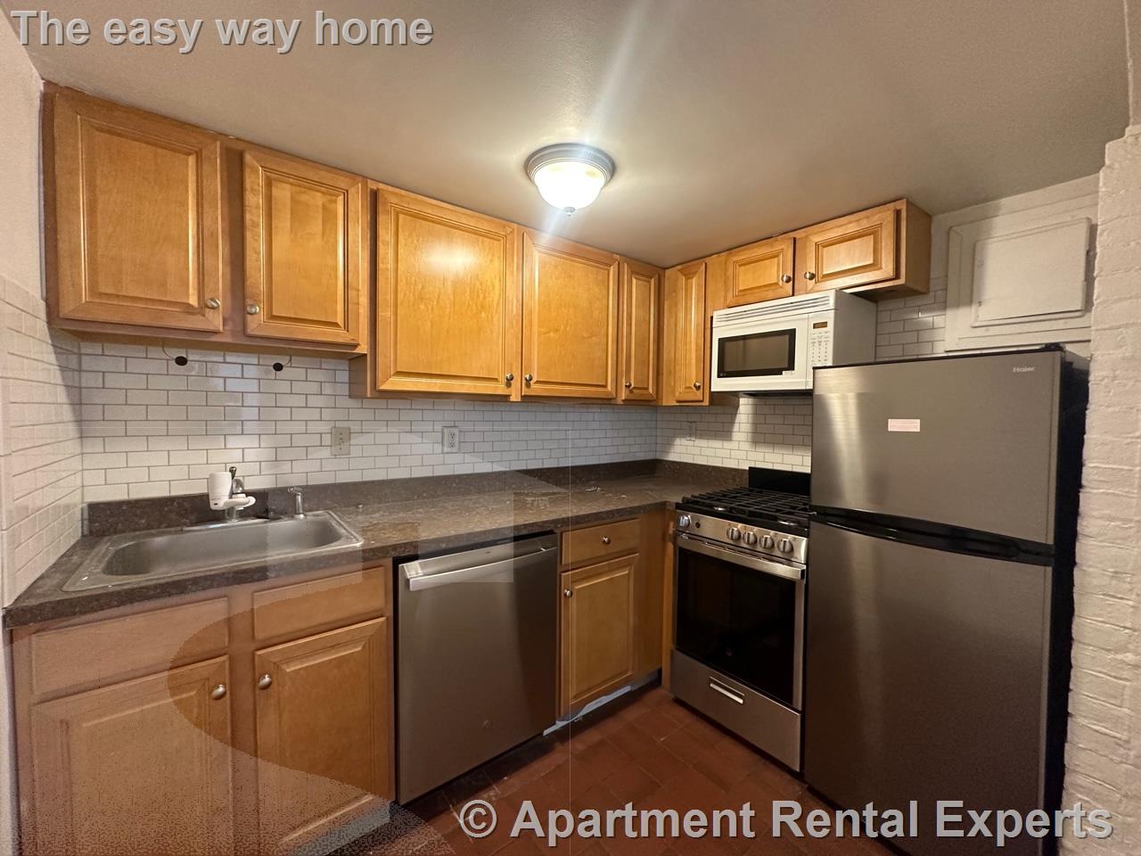 2 bed, 1 bath apartment for rent at 16 Yarmouth St Unit 1, Back Bay