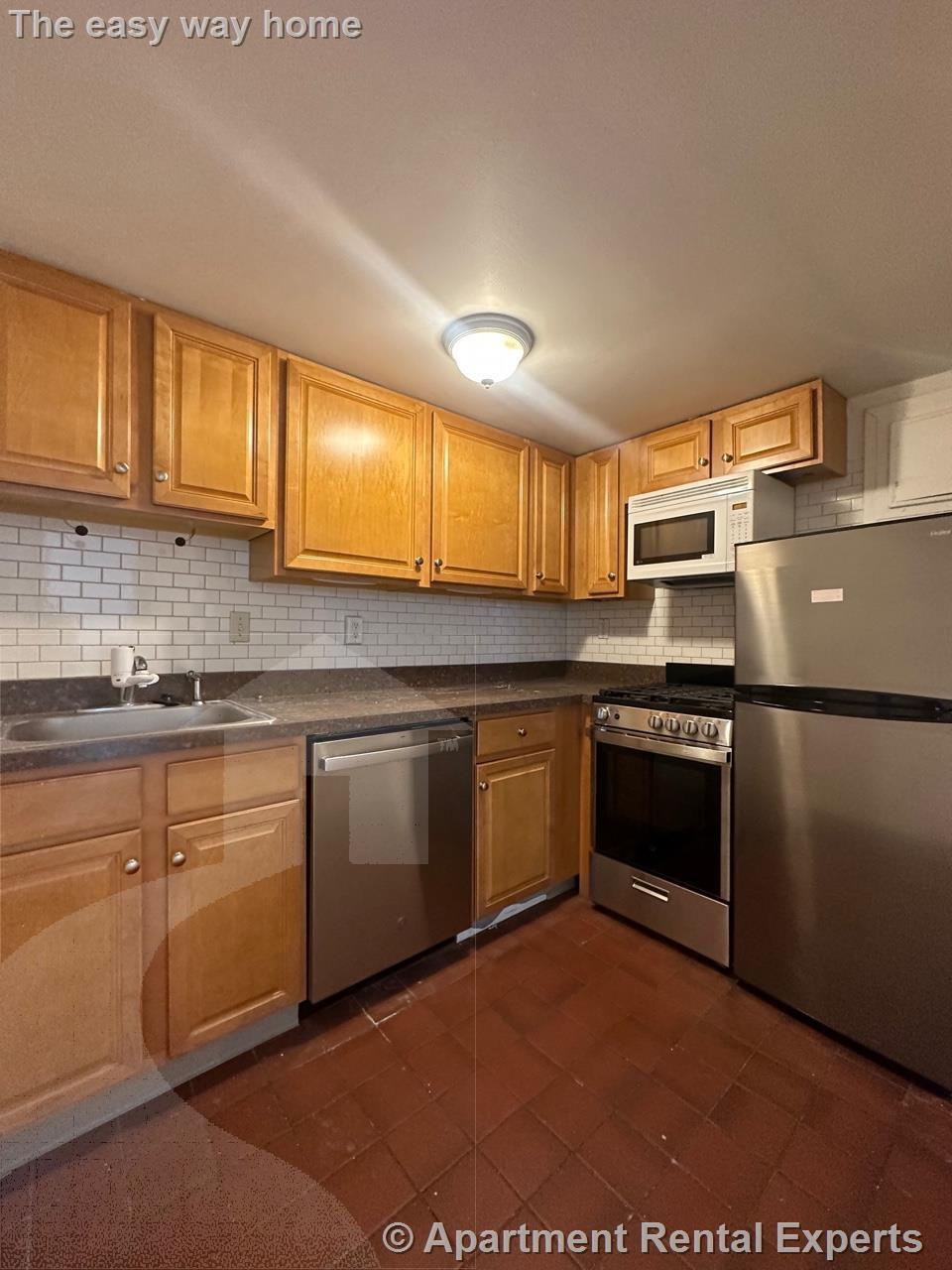2 bed, 1 bath apartment for rent at 16 Yarmouth St Unit 1, Back Bay — photo 9 of 19