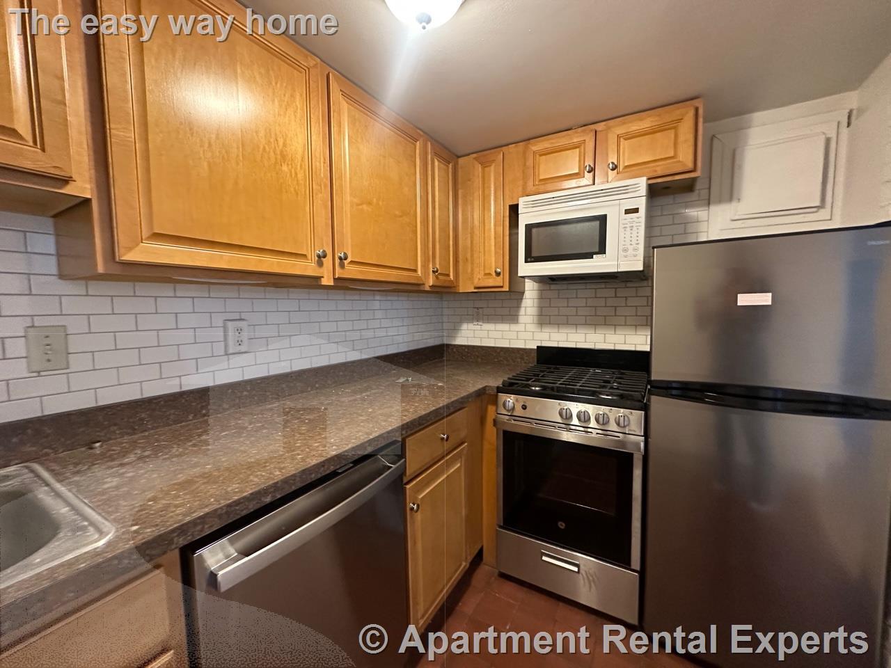 2 bed, 1 bath apartment for rent at 16 Yarmouth St Unit 1, Back Bay — photo 4 of 19
