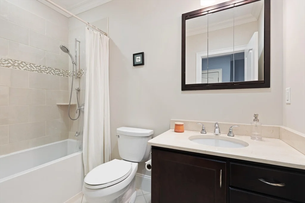 3 bed, 3 bath apartment for rent at 16 Zamora Unit Front, Jamaica Plain — photo 15 of 20