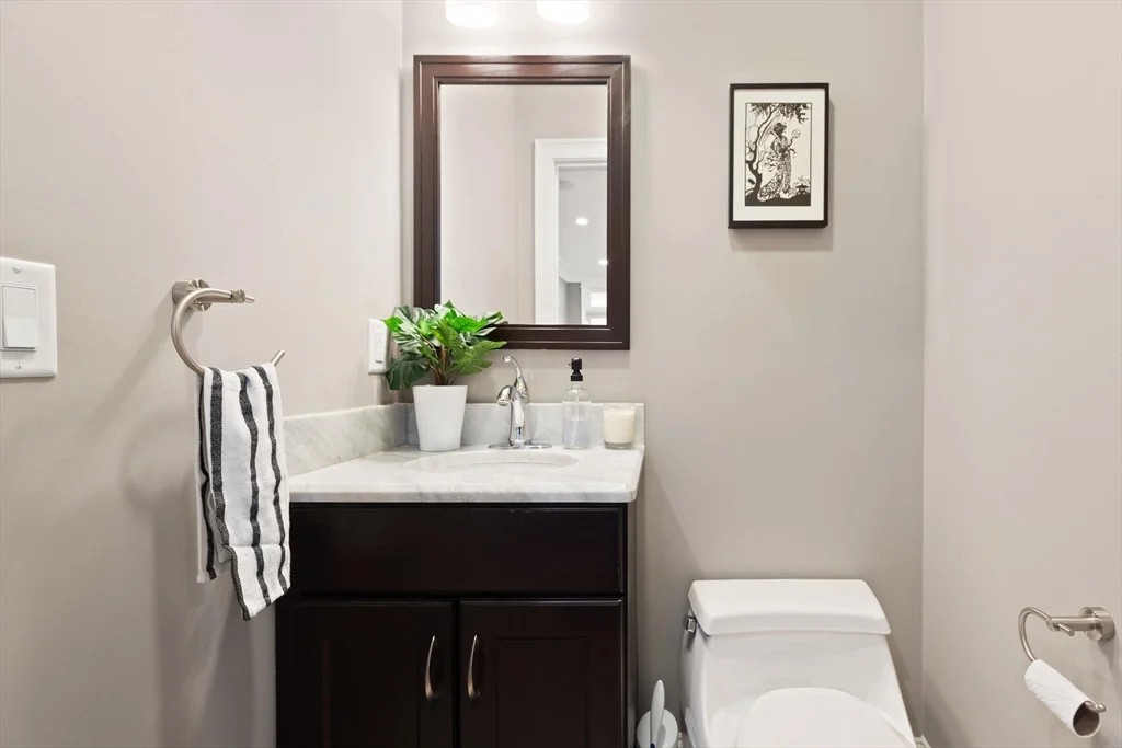 3 bed, 3 bath apartment for rent at 16 Zamora Unit Front, Jamaica Plain — photo 19 of 20