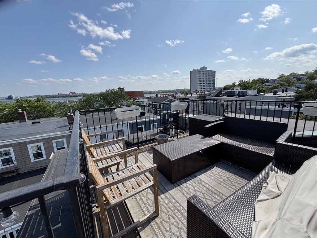 2 bed, 2 bath apartment for rent at 160 1/2 H St Unit 2, South Boston — photo 21 of 28