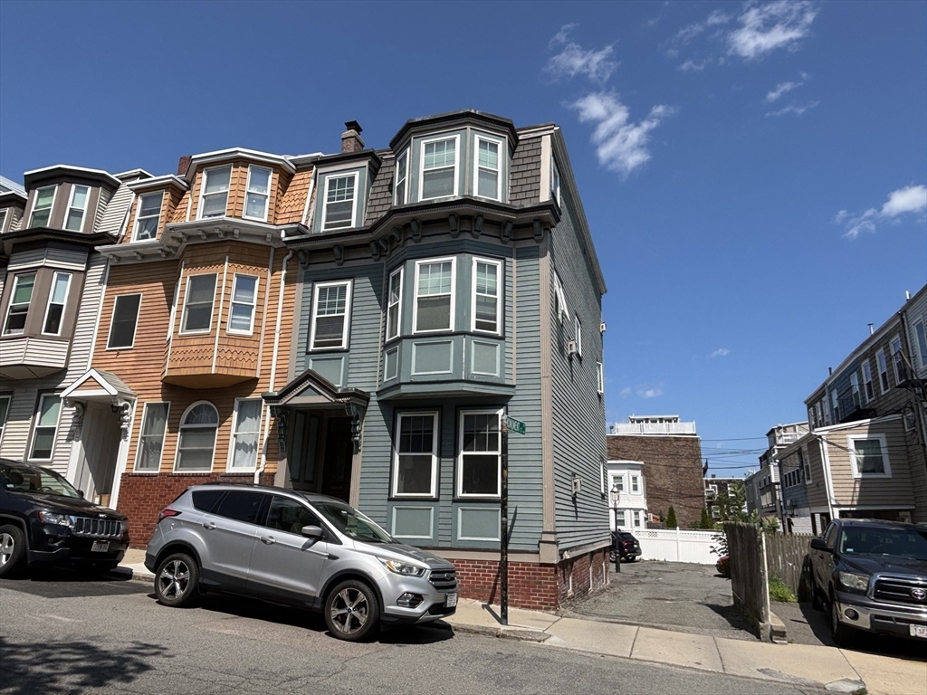 2 bed, 2 bath apartment for rent at 160 1/2 H St Unit 2, South Boston — photo 25 of 28