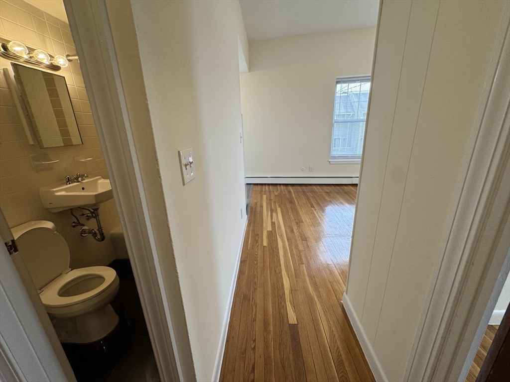 1 bed, 1 bath apartment for rent at 160-180 North Beacon St Unit 11, Brighton — photo 8 of 13