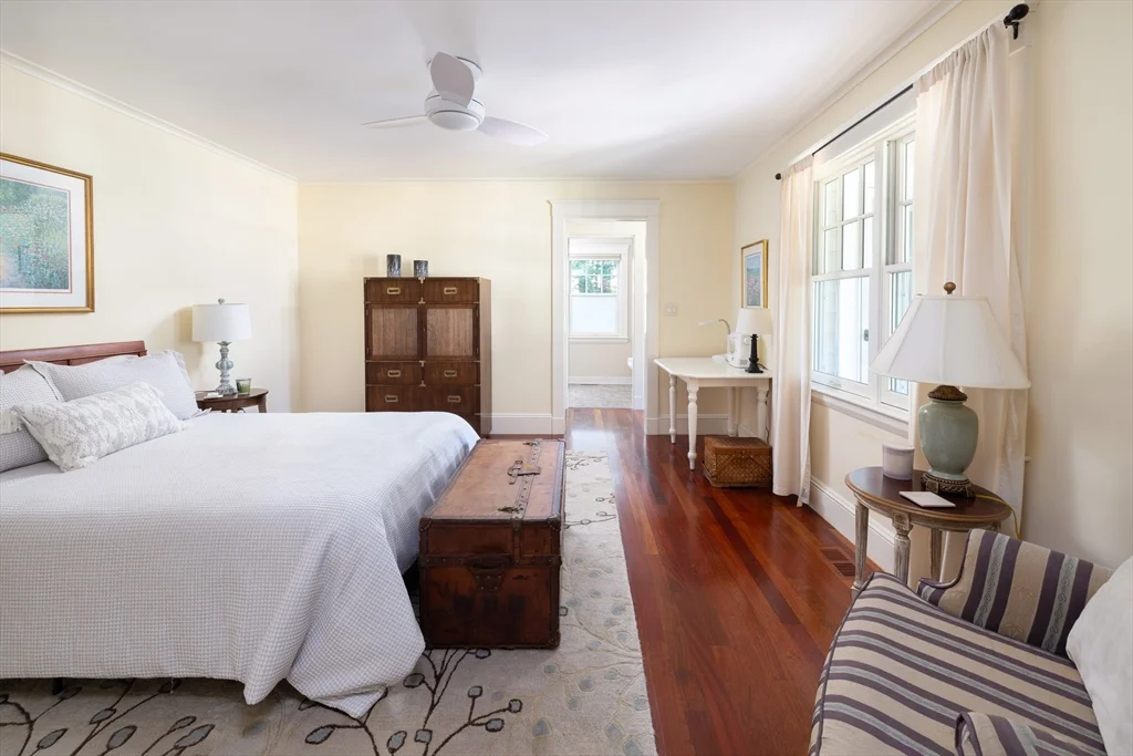 5 bed, 3 bath apartment for rent at 160 Allen Ave, Waban — photo 10 of 19