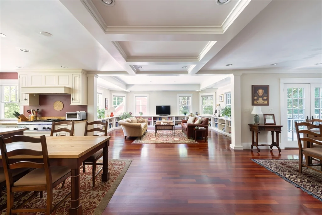 5 bed, 3 bath apartment for rent at 160 Allen Ave, Waban — photo 3 of 19