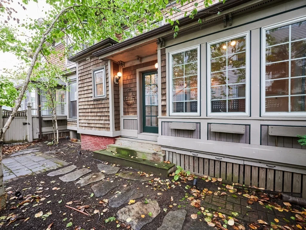3 bed, 3 bath apartment for rent at 160 Allston St Unit 160, Cambridgeport — photo 18 of 19