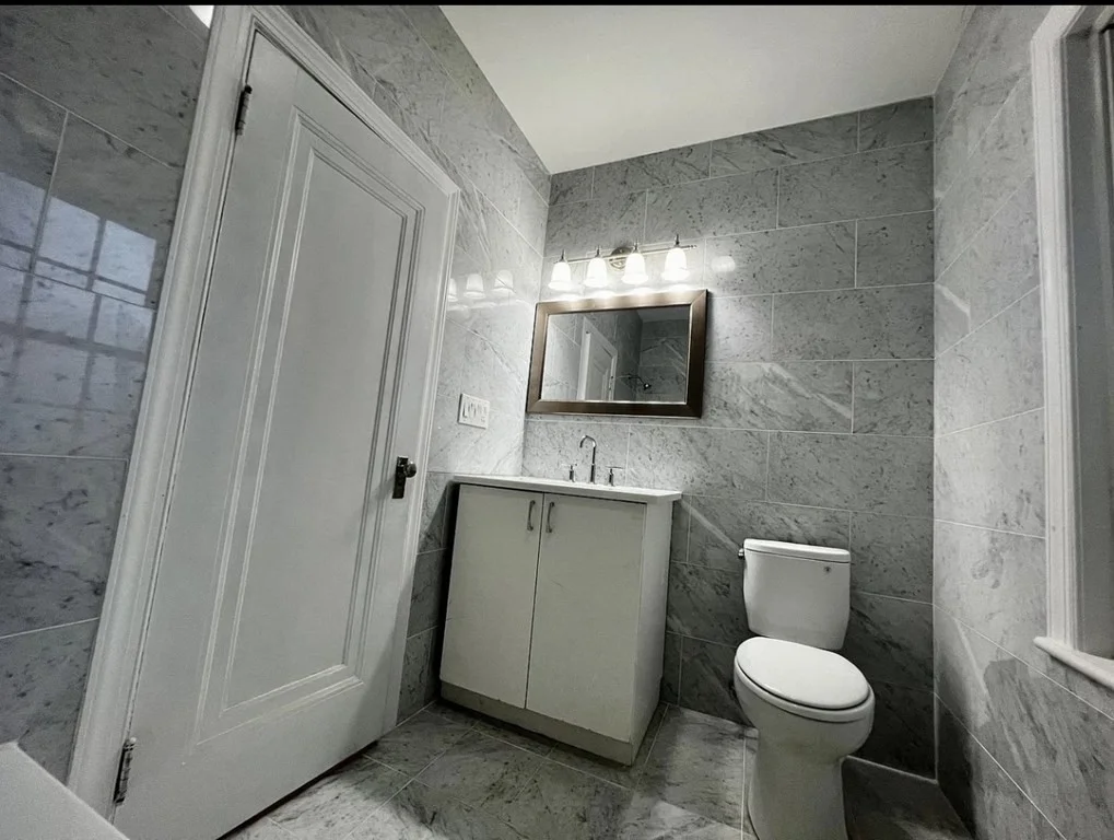 6 bed, 3.5 bath apartment for rent at 160 Arborway Unit 160, Jamaica Plain — photo 28 of 33