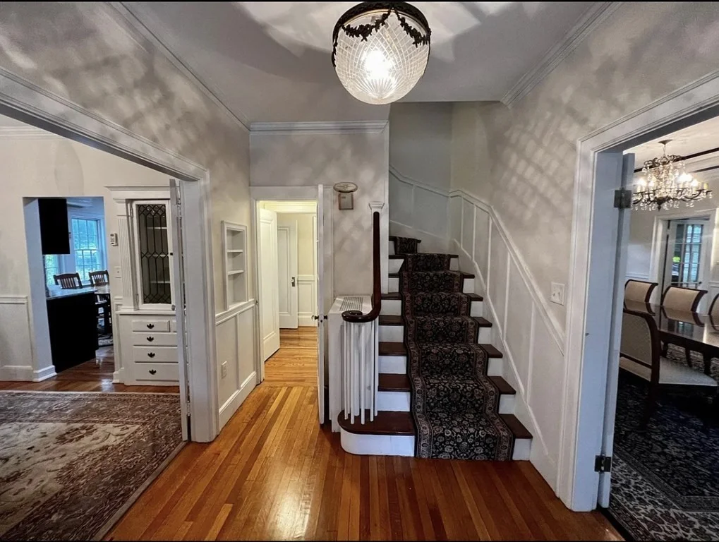 6 bed, 3.5 bath apartment for rent at 160 Arborway Unit 160, Jamaica Plain — photo 11 of 33