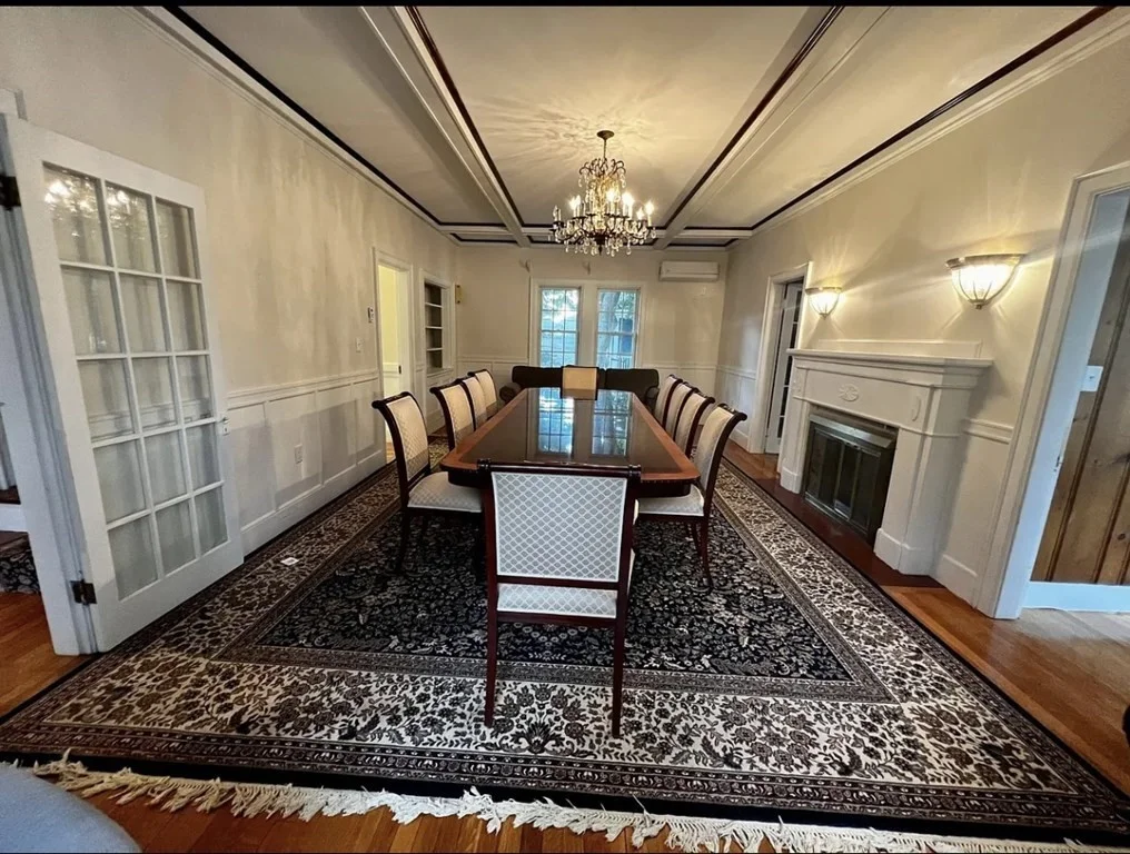 6 bed, 3.5 bath apartment for rent at 160 Arborway Unit 160, Jamaica Plain — photo 8 of 33